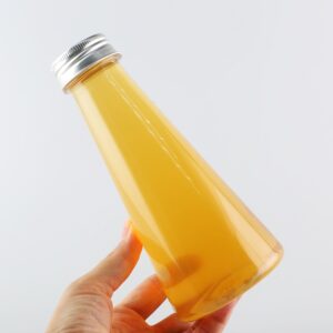 Plastic bottle with lid for juicing350